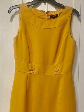Tahari Arthur S. Levine Midi Mustard Colored Dress With Hidden Zipper Size 4